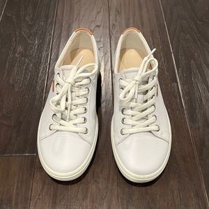 Ecco white leather sneakers, size 7 / 38. New, Never worn.